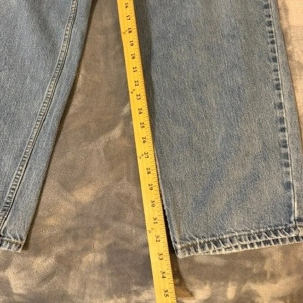Vintage Levi's 560 Jeans Mens 42x32 Light Wash Comfort Fit Tapered Leg Denim